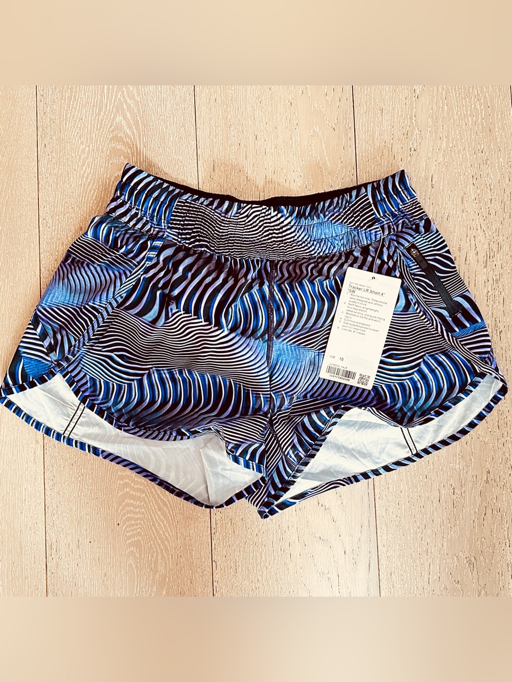 NWT Lululemon Seawheeze 2020 Tracker LR Short 4” Size 10 Rare SW20 Running Short